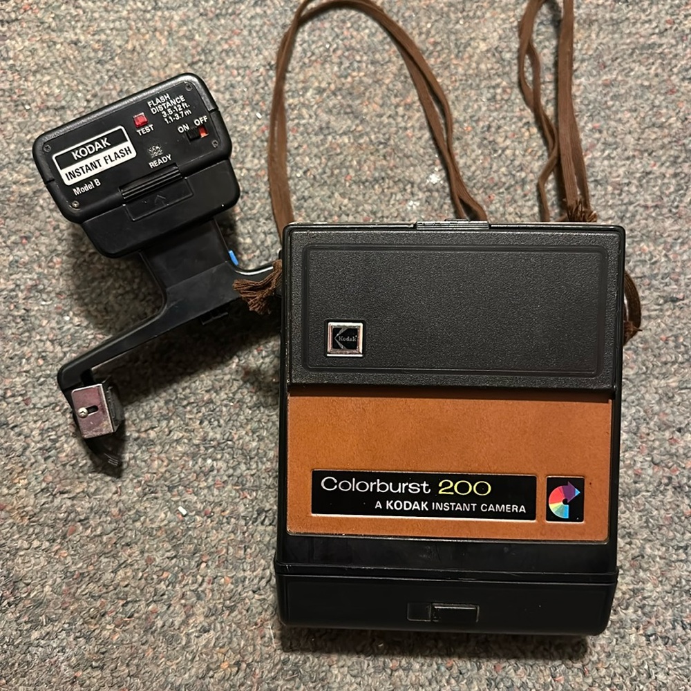 70s VTG Kodak Instant Camera with Flash